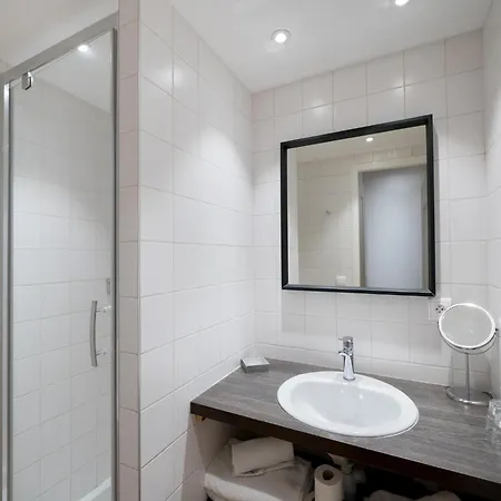 Apartment In Saint-tropez With Access Rayol-Canadel-sur-Mer