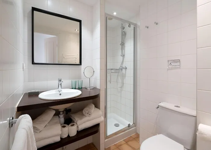 In Saint-tropez With Access Apartment Rayol-Canadel-sur-Mer