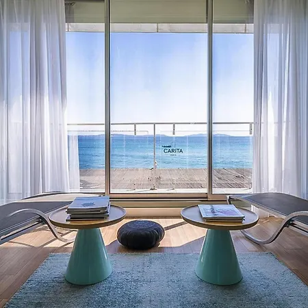 In Saint-tropez With Access Apartment *