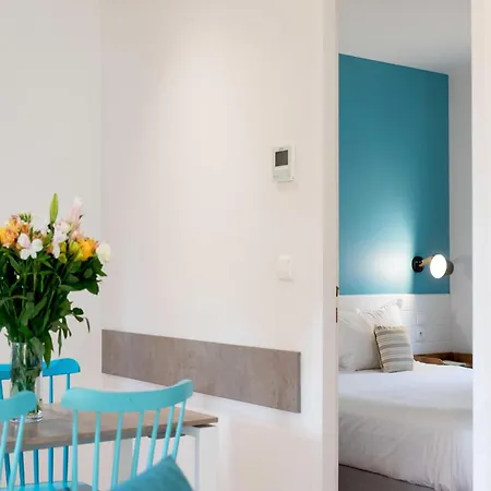 In Saint-tropez With Access Le Rayol-Canadel-sur-Mer